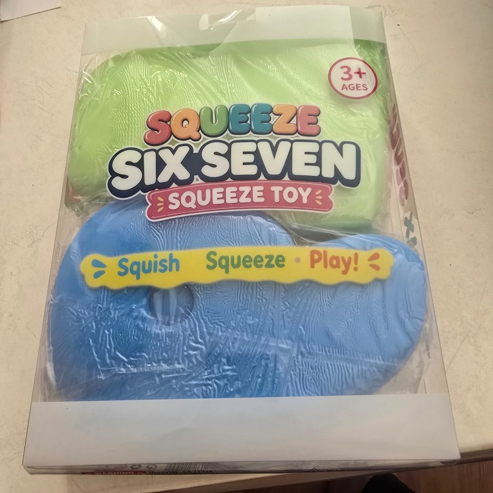 Squeeze Six Seven Squeeze Toy Set Numbers 6 & 7 Blue Green Sensory Squish NM-137